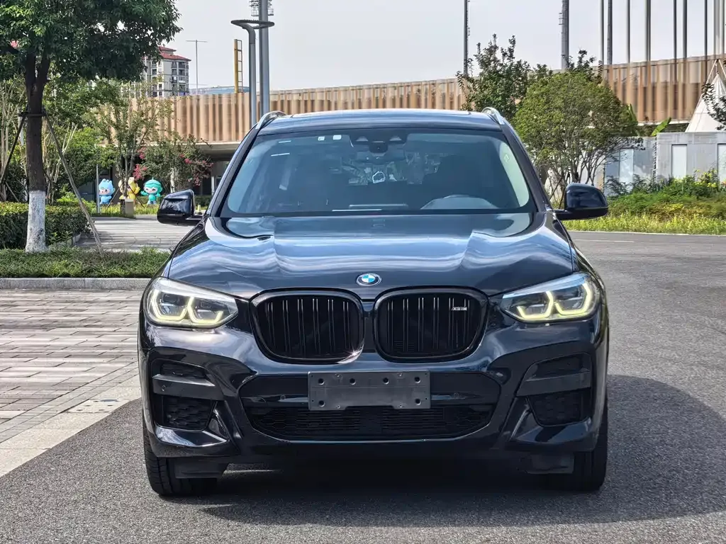 BMW X3 — фото 9