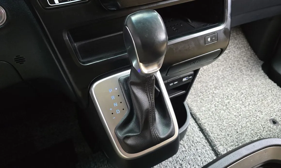 Hyundai Staria — фото 4