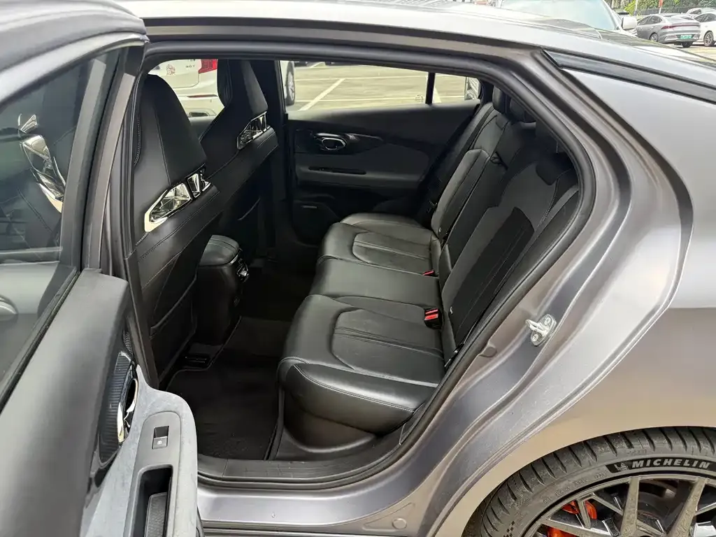 GAC Motor Shadow Leopard — фото 5