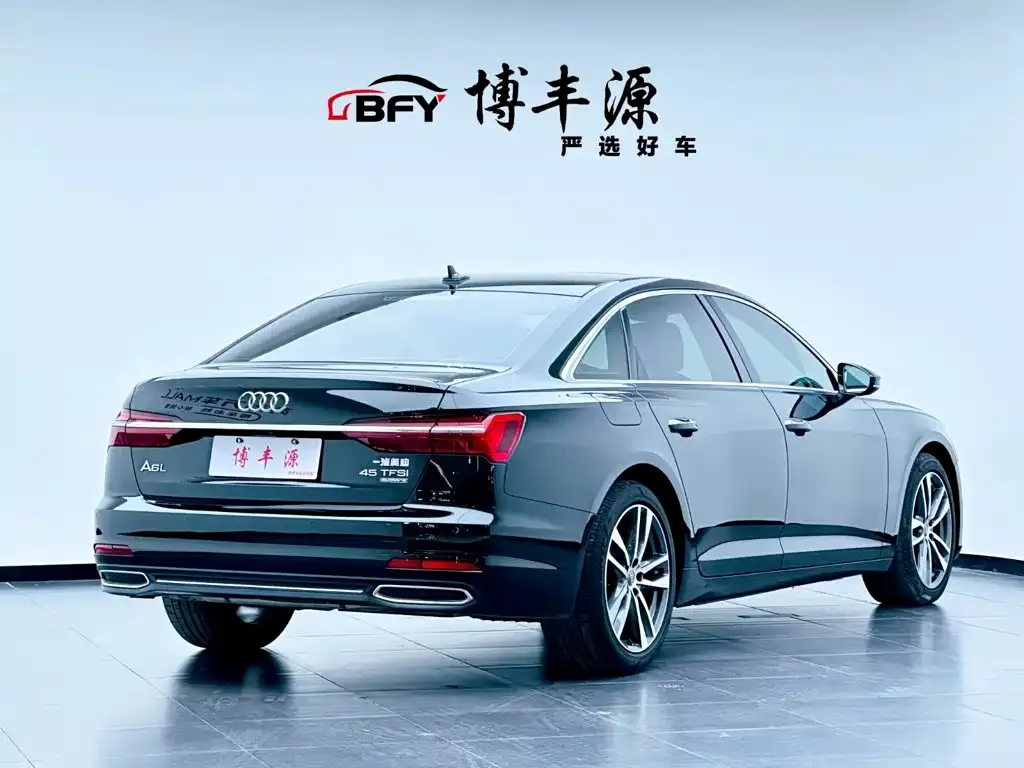 Audi A6L — фото 2