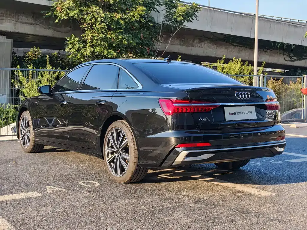 Audi A6L — фото 4