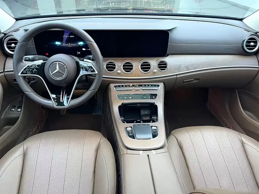 Mercedes-Benz E-Class New Energy — фото 7