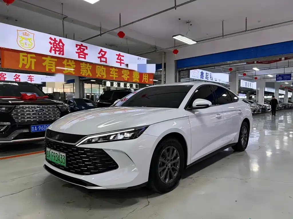 BYD Qin L — фото 1