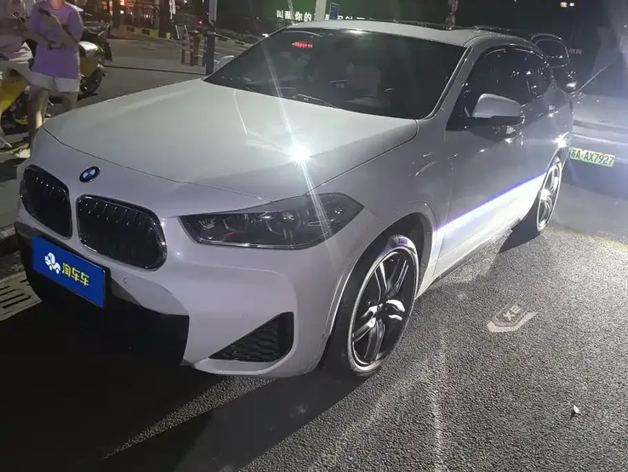 BMW X2 — фото 1