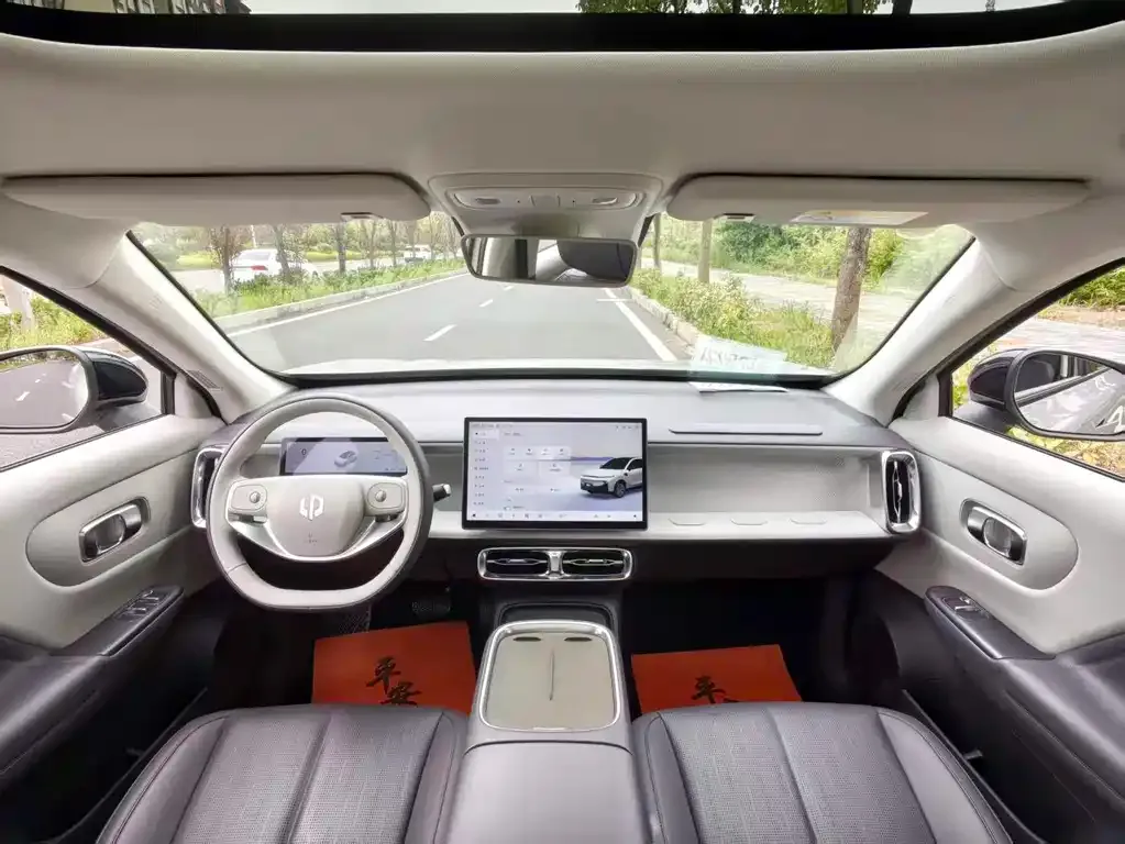 Leapmotor B10 — фото 3