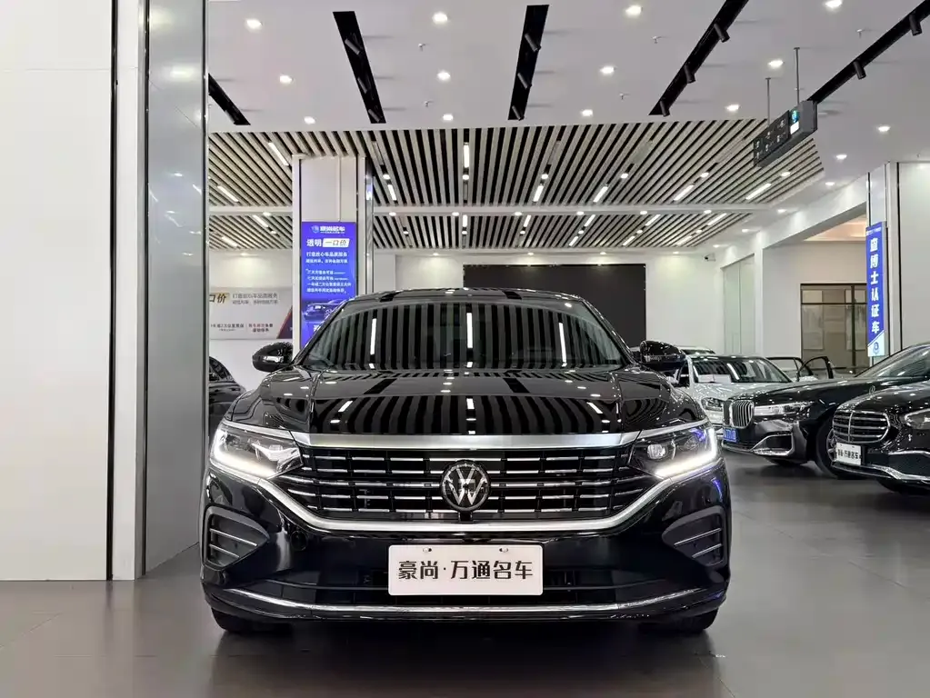 Volkswagen Passat — фото 3