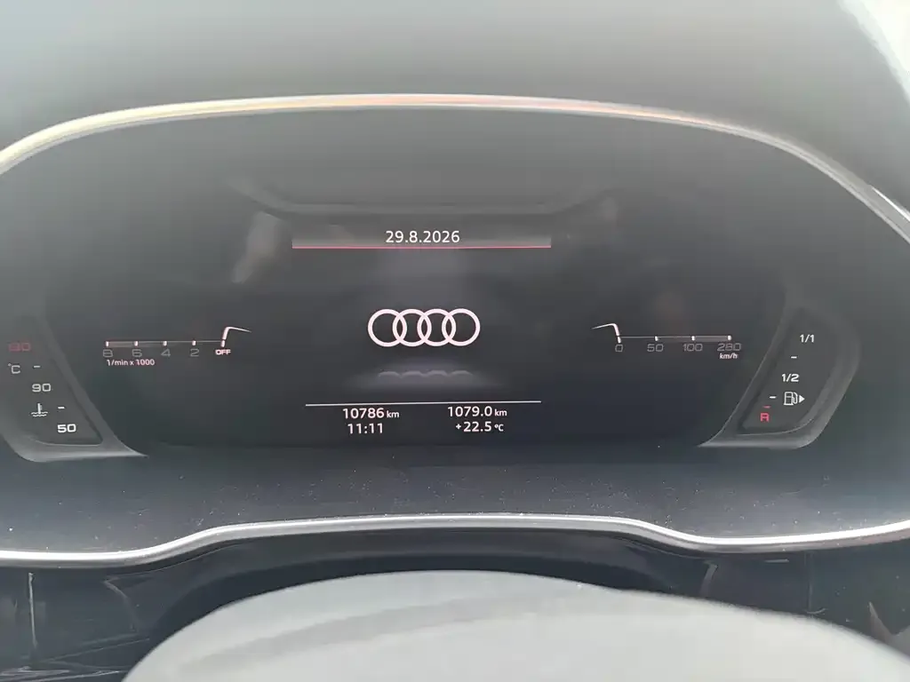 Audi Q3 — фото 4