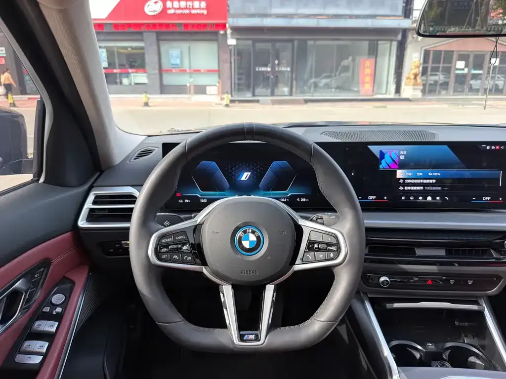 BMW i3 — фото 6