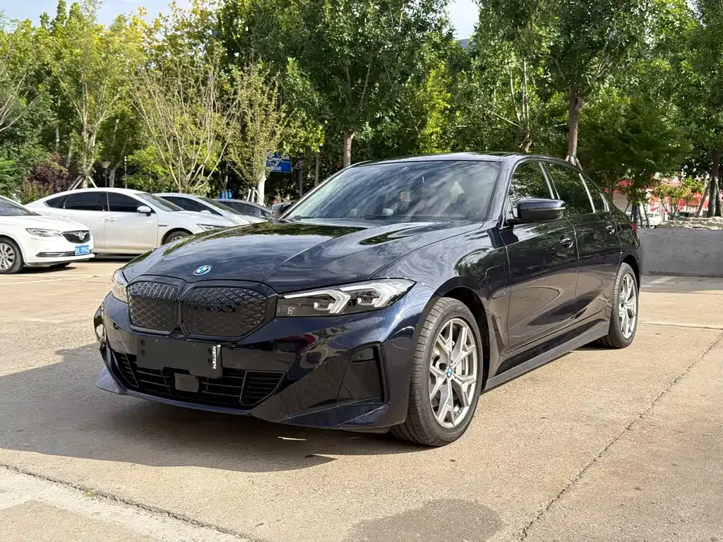 BMW i3 — фото 8