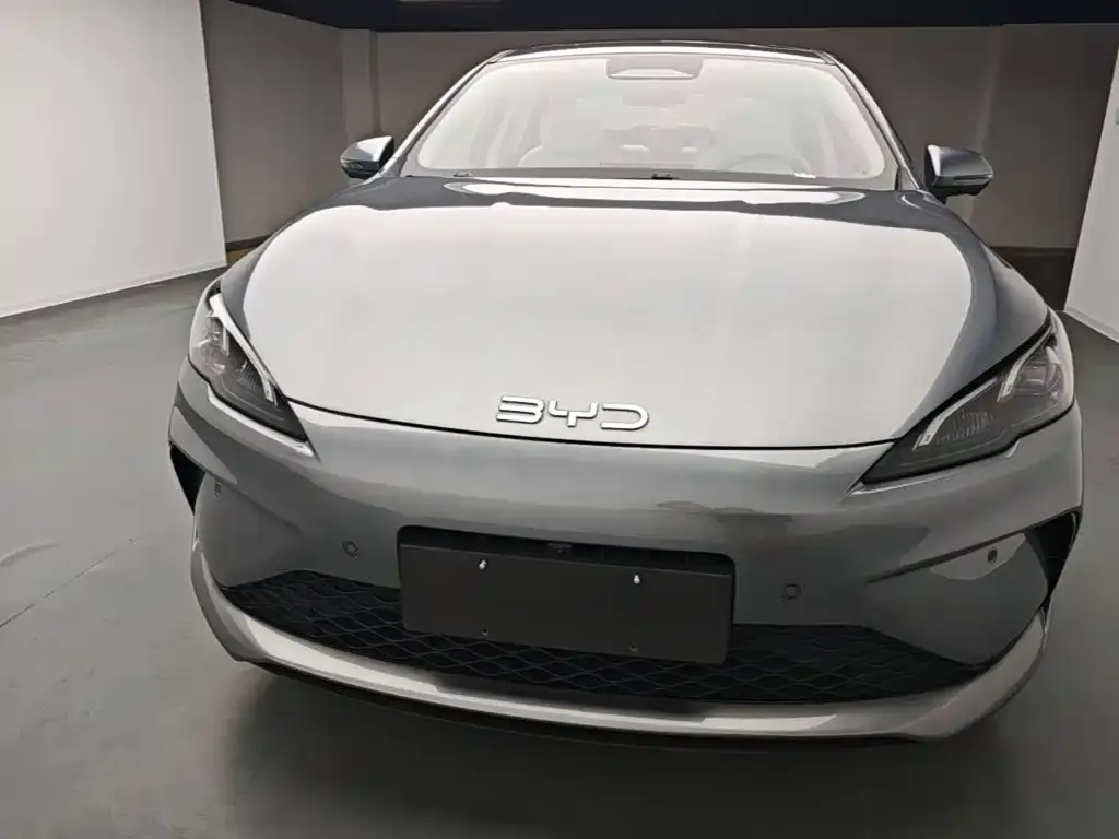 BYD Seal 05 DM-i — фото 4