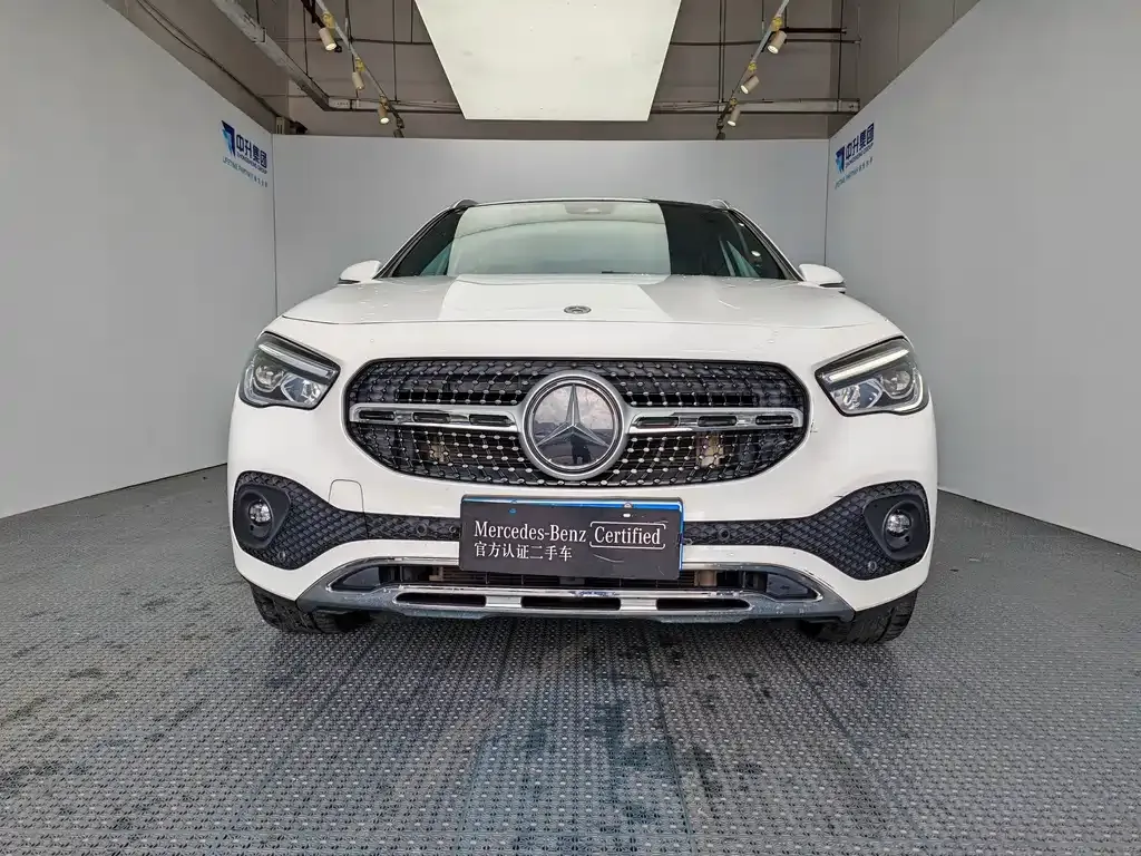 Mercedes-Benz GLA — фото 10