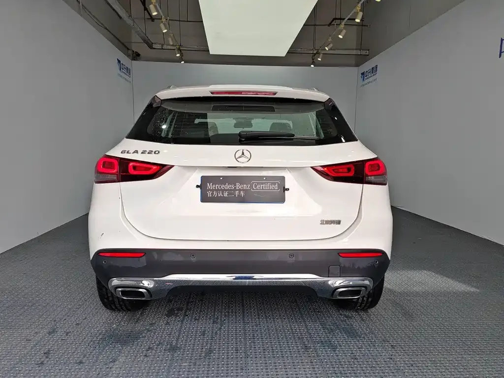 Mercedes-Benz GLA — фото 6