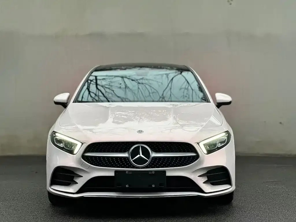 Mercedes-Benz A-Class — фото 1
