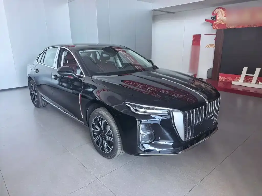 Hongqi H5 PHEV — фото 3