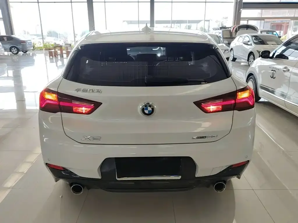 BMW X2 — фото 6