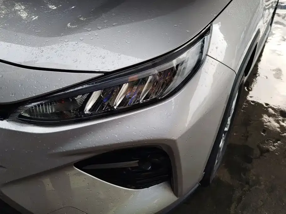 Toyota Wildlander — фото 10