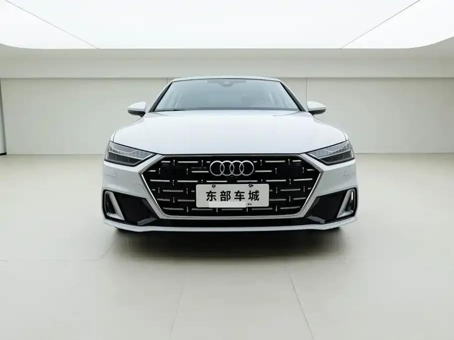 Audi A7L — фото 9