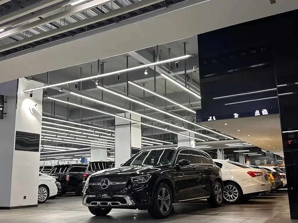Mercedes-Benz GLC — фото 9