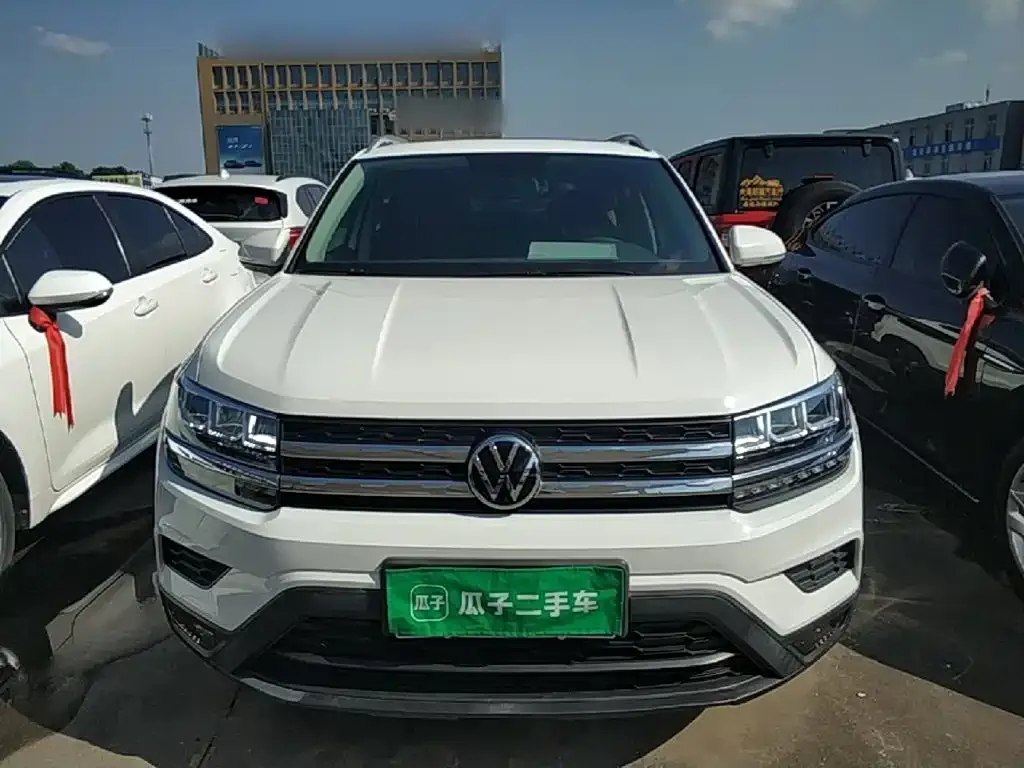 Volkswagen Tharu — фото 2