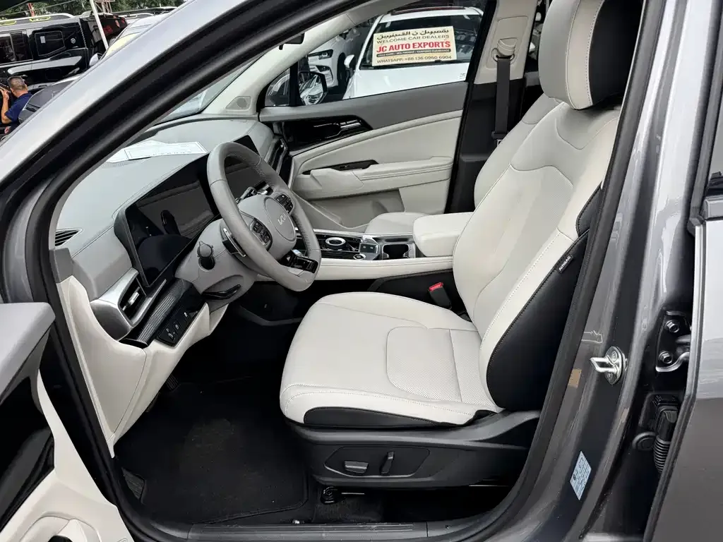 Kia Sportage — фото 8