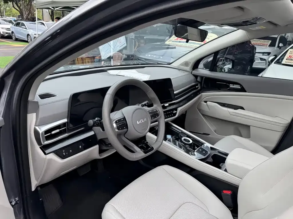 Kia Sportage — фото 5