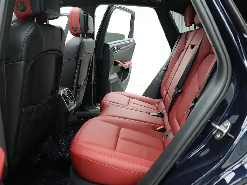 Porsche Macan — фото 4