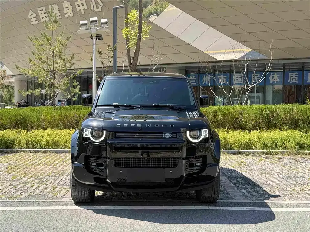 Land Rover Defender — фото 9