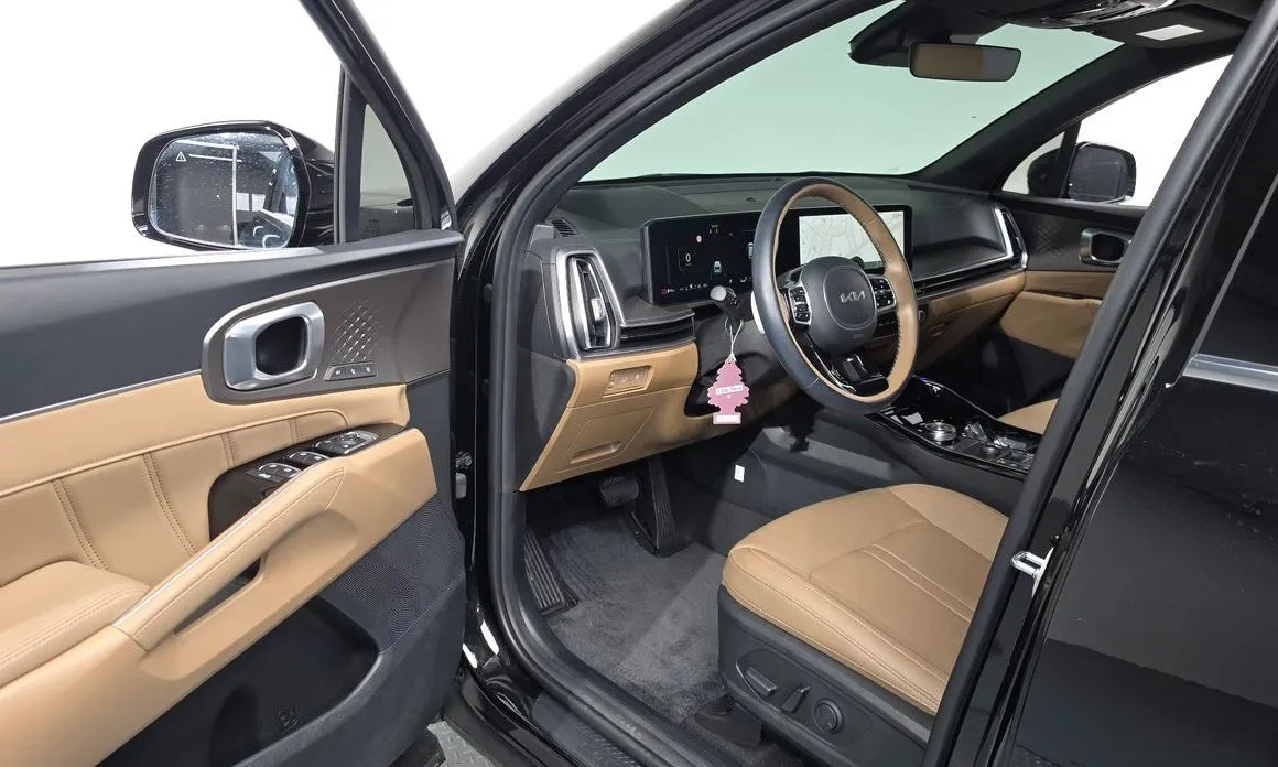 Kia Sorento — фото 7