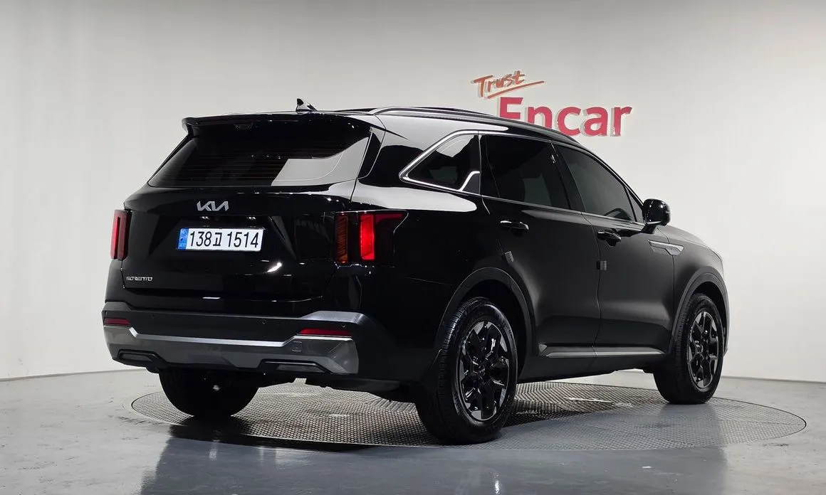 Kia Sorento — фото 3