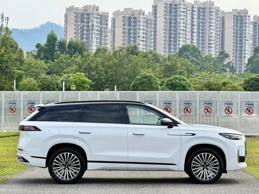Chery Tiggo 9 — фото 7