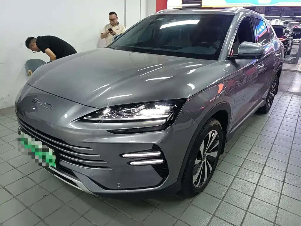 BYD PLUS New Energy — фото 1