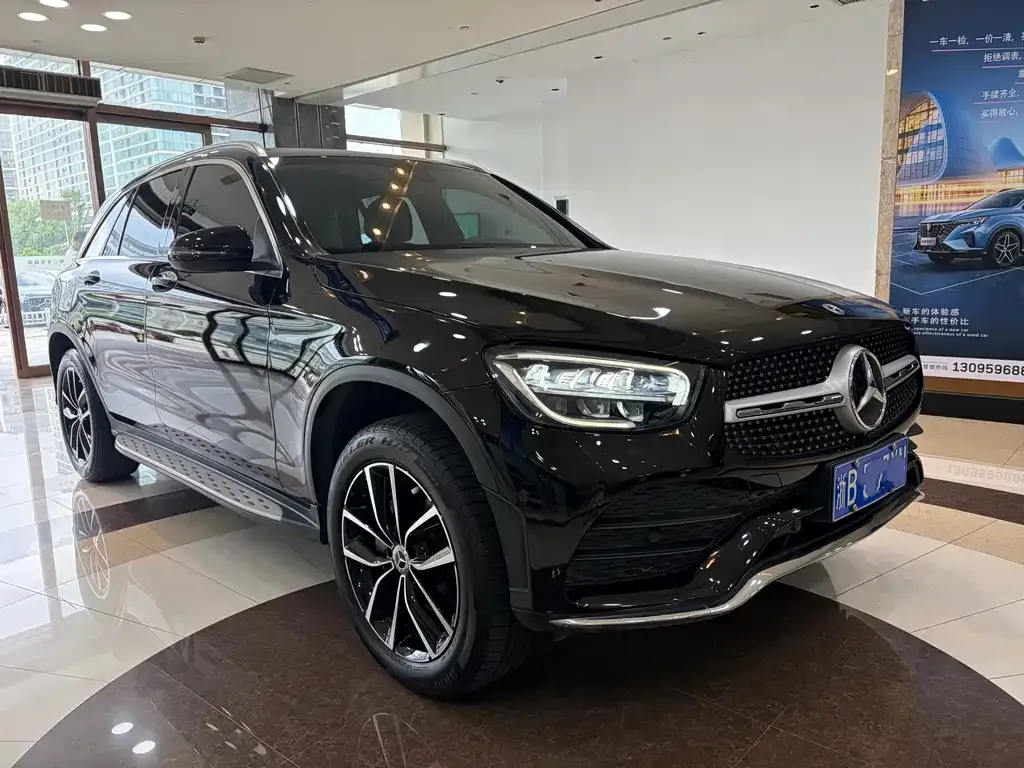 Mercedes-Benz GLC — фото 6