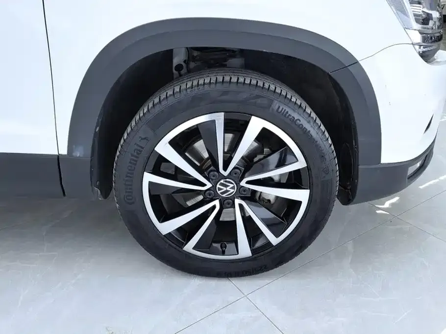 Volkswagen Tharu — фото 3