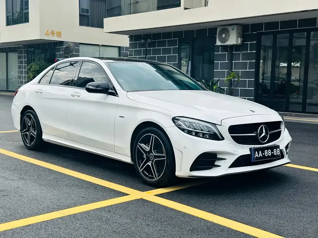 Mercedes-Benz C-Class — фото 5