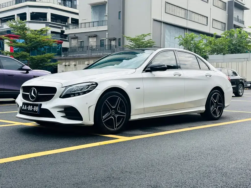 Mercedes-Benz C-Class — фото 10