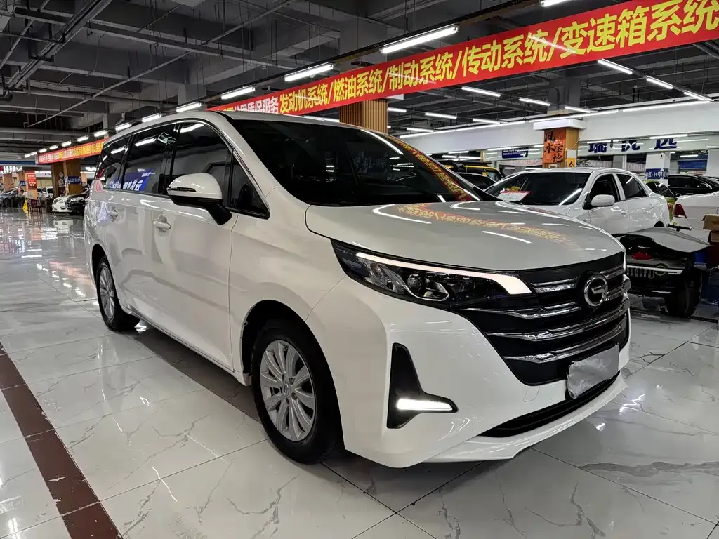 GAC Motor Trumpchi M6 — фото 4