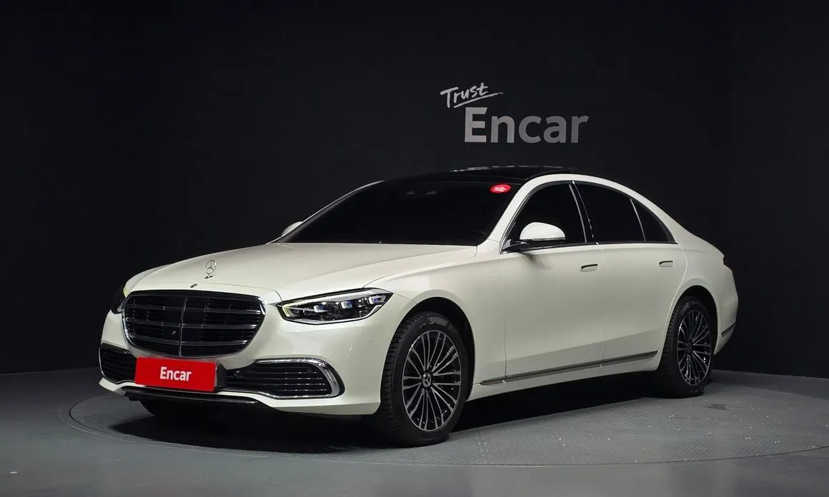 Mercedes-Benz S-Class — фото 1