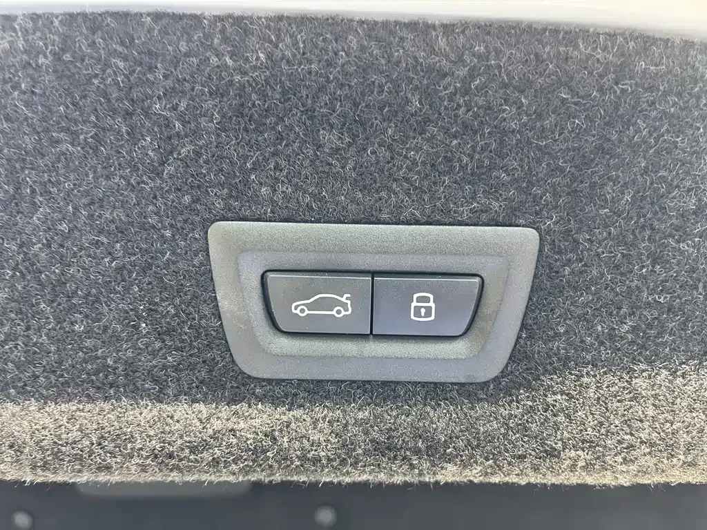 BMW i3 — фото 9