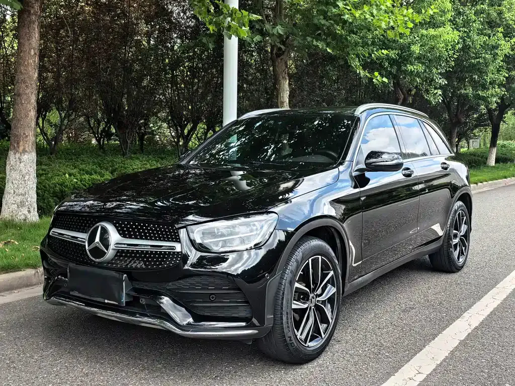 Mercedes-Benz GLC — фото 1