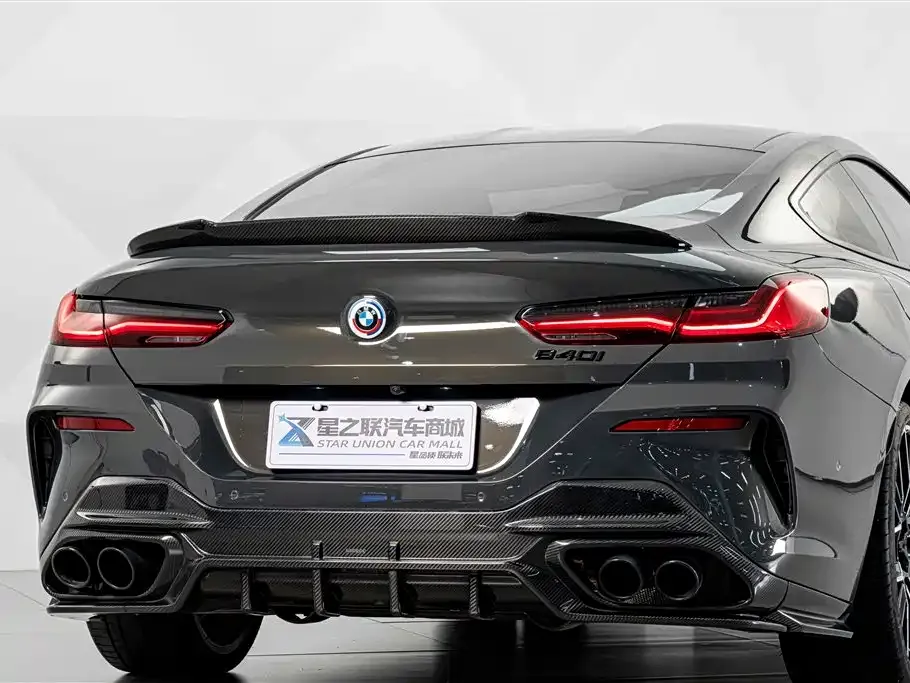 BMW 8 Series — фото 7