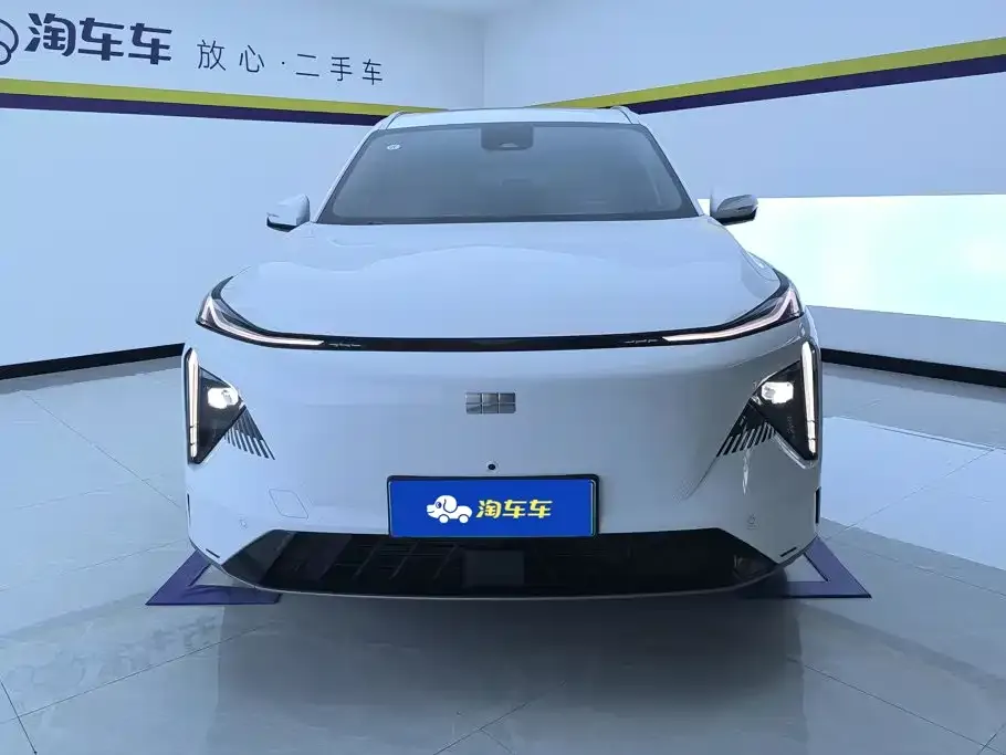 Geely Galaxy L7 — фото 10