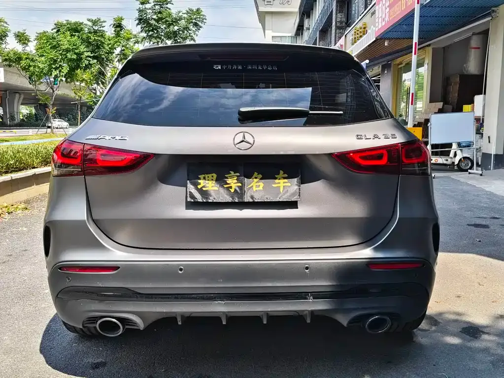 Mercedes-Benz GLA AMG — фото 9