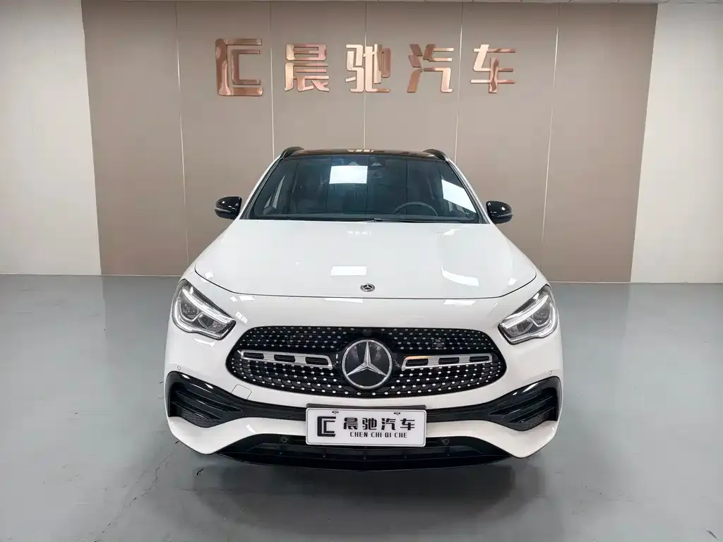 Mercedes-Benz GLA — фото 9