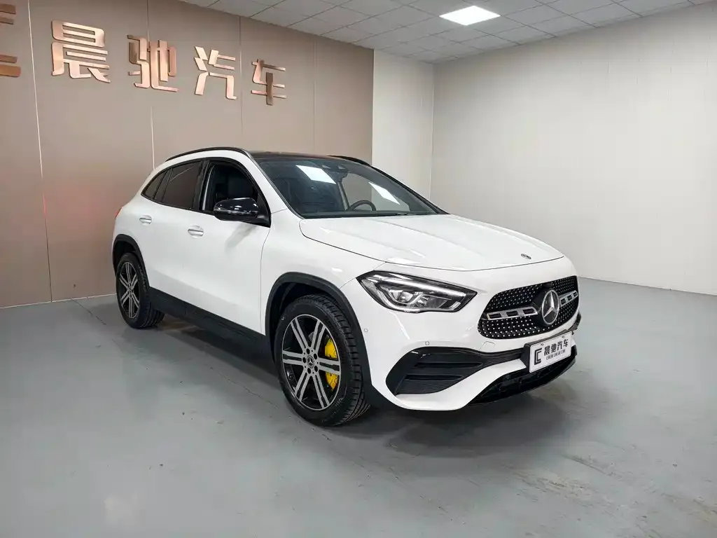 Mercedes-Benz GLA — фото 3