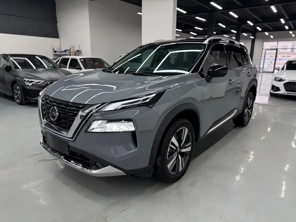 Nissan X-Trail — фото 6
