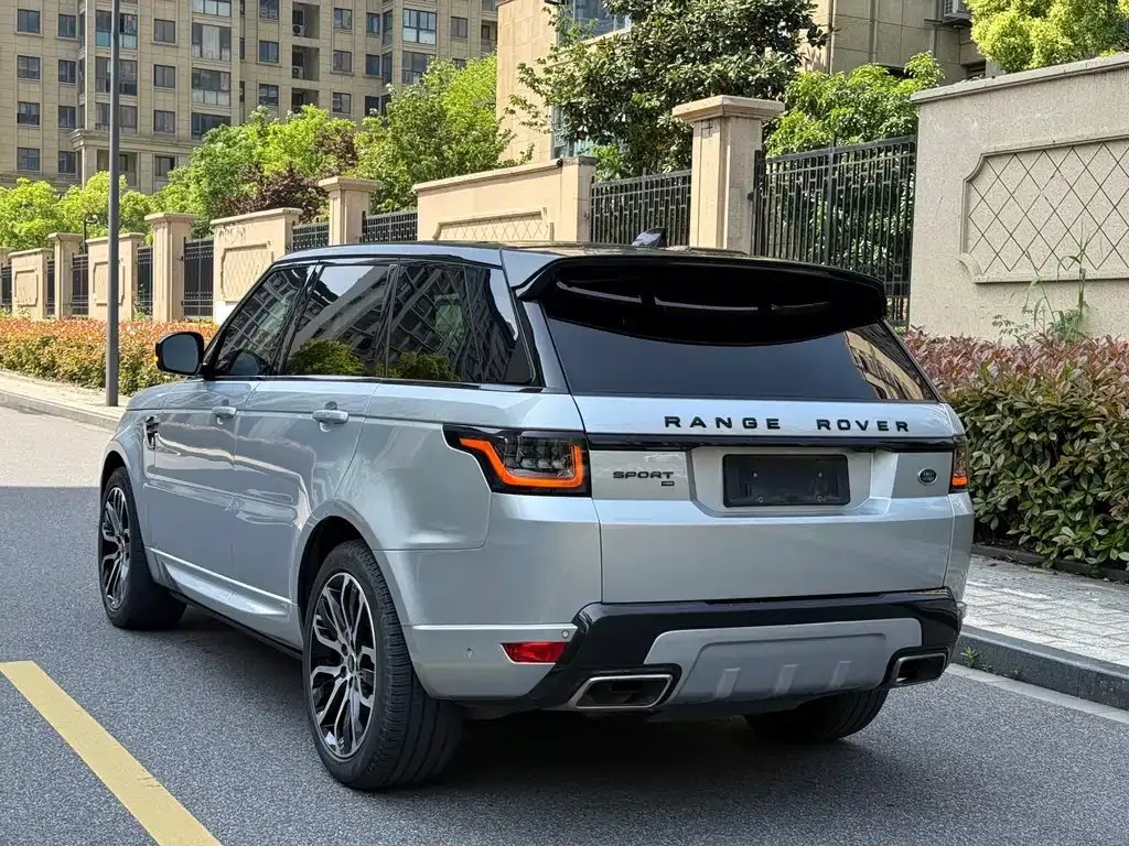 Land Rover Sport — фото 10