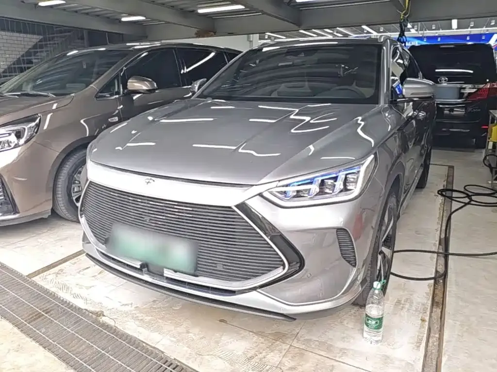 BYD PLUS New Energy — фото 6