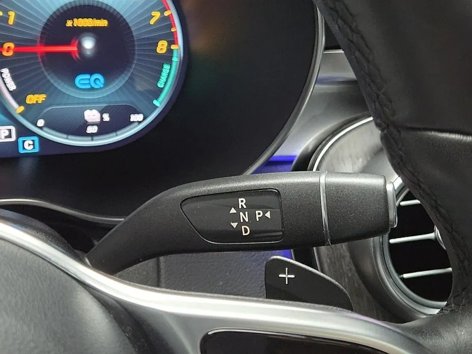 Mercedes-Benz GLC-Class — фото 9