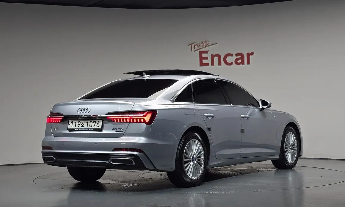 Audi A6 — фото 9