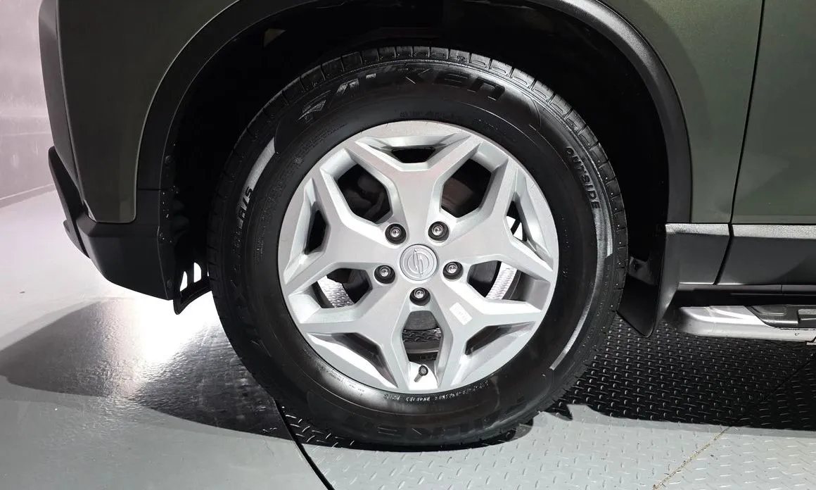 KG Mobility (Ssangyong) Rexton — фото 7